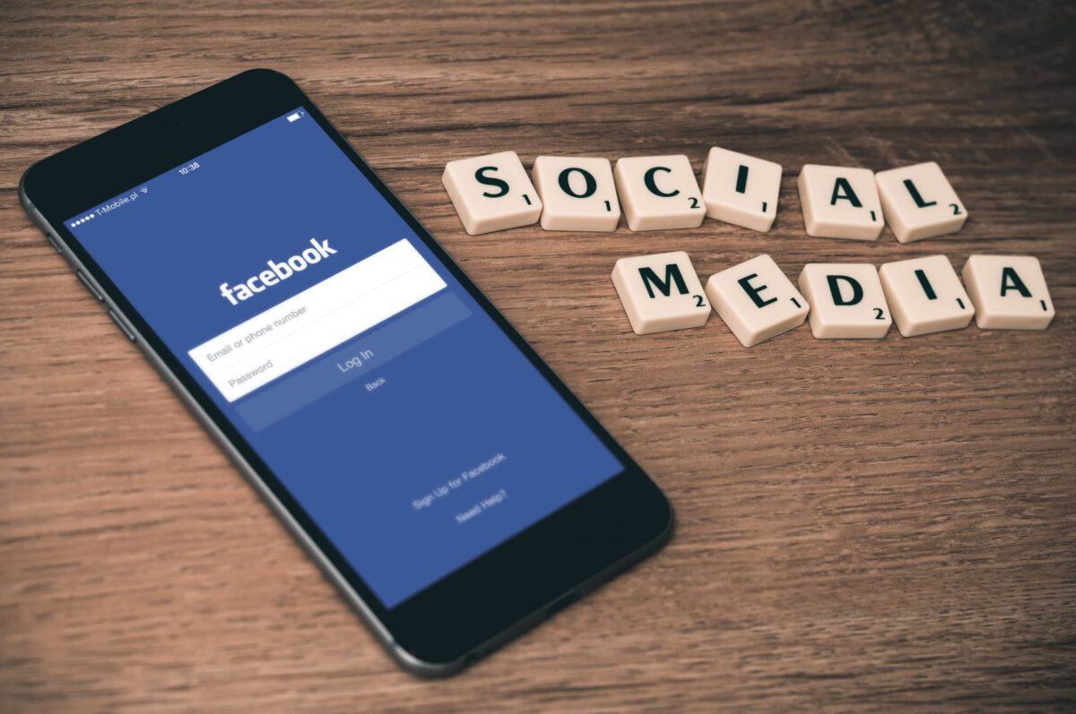 Jakie branże warto promować w social mediach?