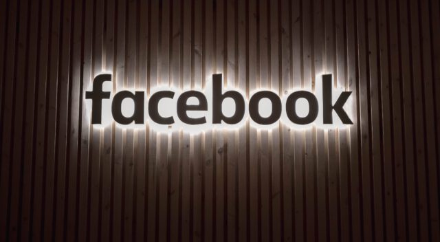 Czym jest Facebook Atribution?