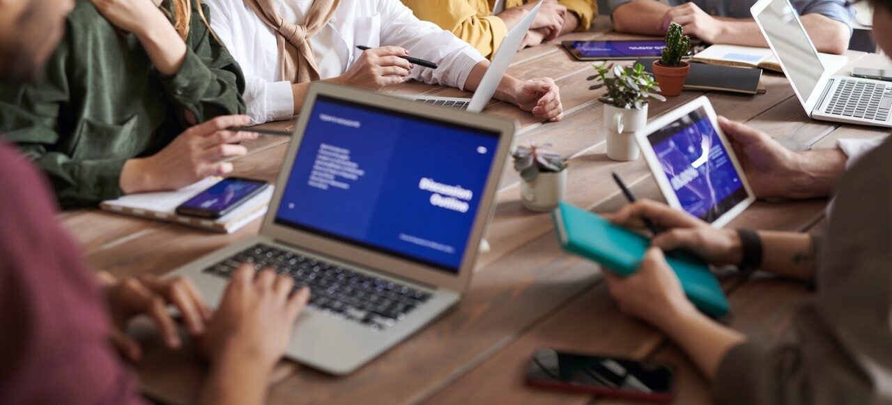 Co to jest model biznesu na kanwie?