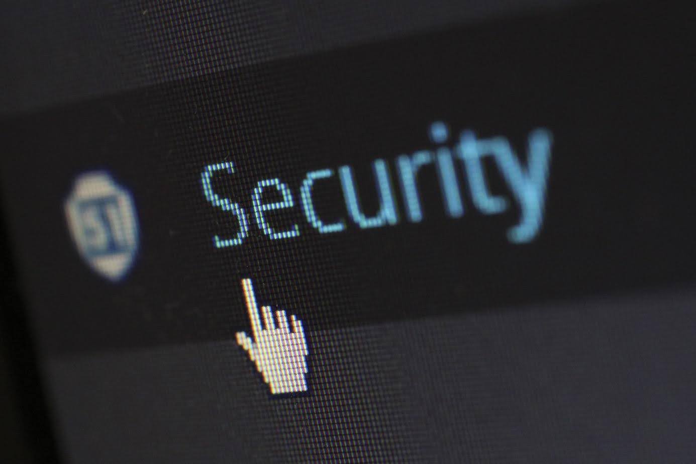 Jak zadbać o bezpieczeństwo strony internetowej?