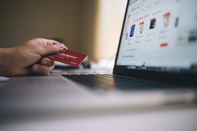 Jak zaprojektować sklep internetowy? Krok po kroku do sukcesu w e-commerce