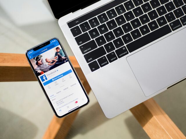 Facebook – co to jest, kiedy powstał, kto go stworzył i jak działa?