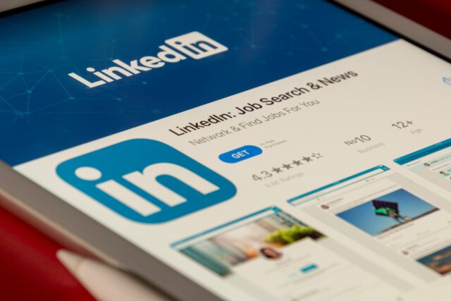 LinkedIn – co to jest, kiedy powstał i jak działa?