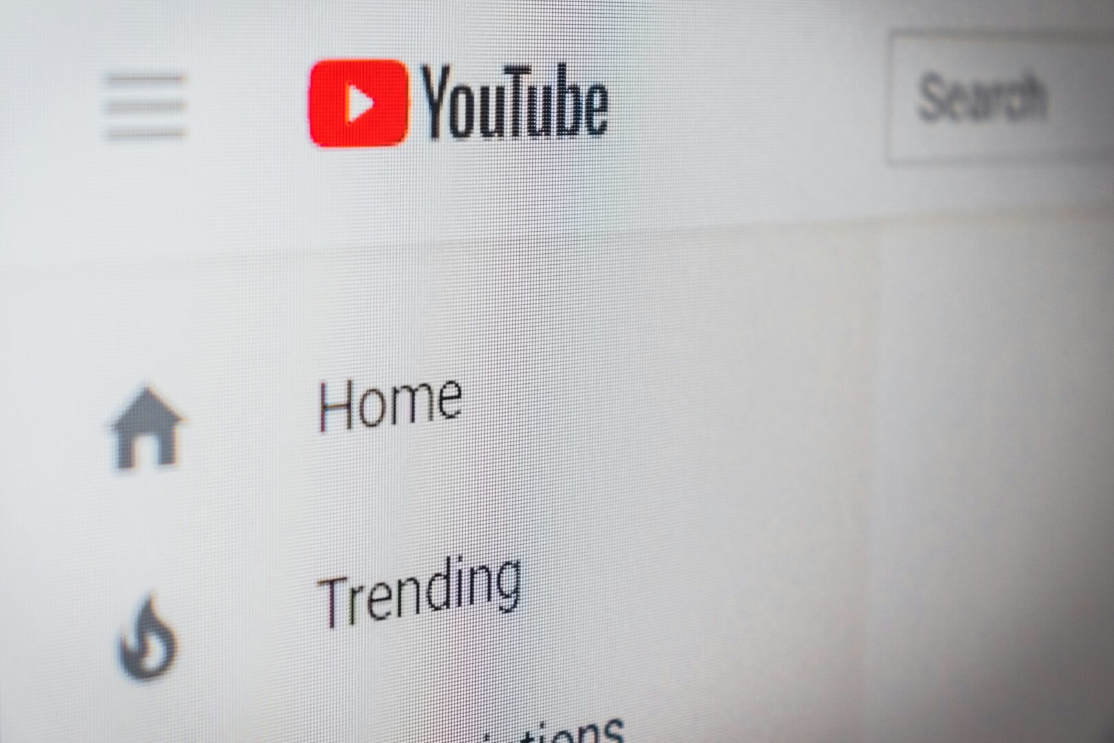 YouTube – co to jest, kiedy powstał i jak działa?
