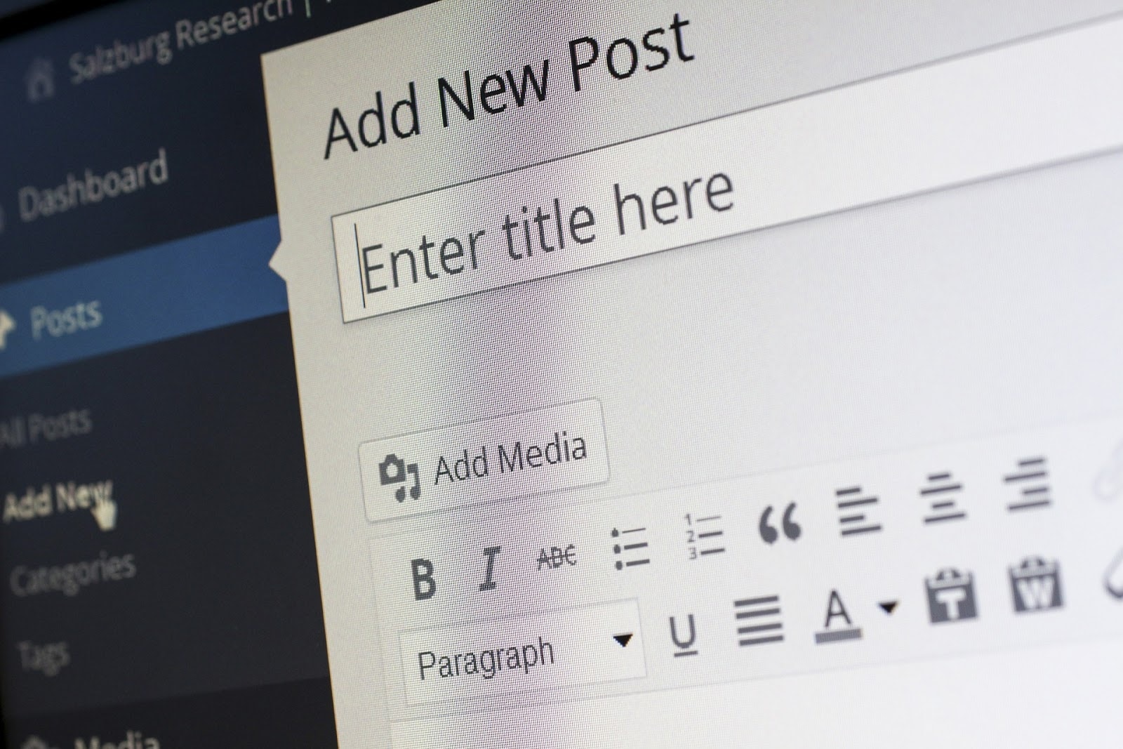 Strona na Wordpress – czy warto? Jak zbudować?