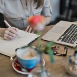 Notion vs Obsidian – które narzędzie do notatek i zarządzania wiedzą wybrać?