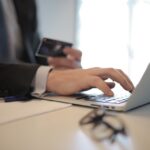 Shoper vs Shopify – porównanie. Którą platformę wybrać?