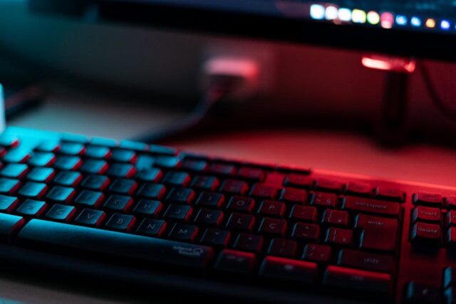 Co to jest Replicate?