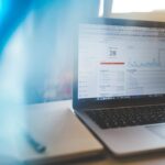 Eksploracja ścieżki w Google Analytics 4 – co robią użytkownicy na Twojej stronie?