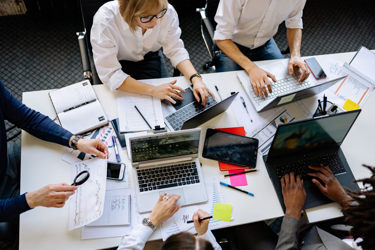 Inbound marketing vs outbound marketing – czym się różnią?